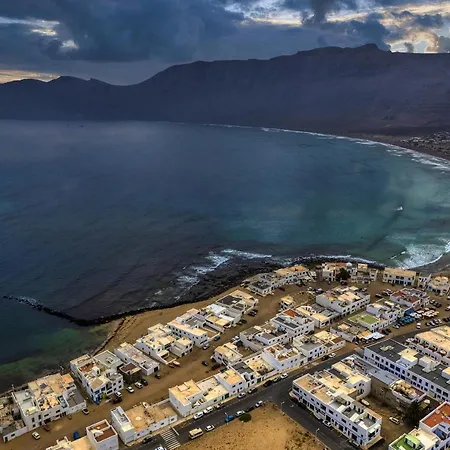 Casa Hespi-view To Famara