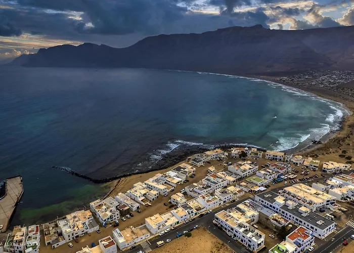 Casa Hespi - View To - By Lanzarote פאמארה